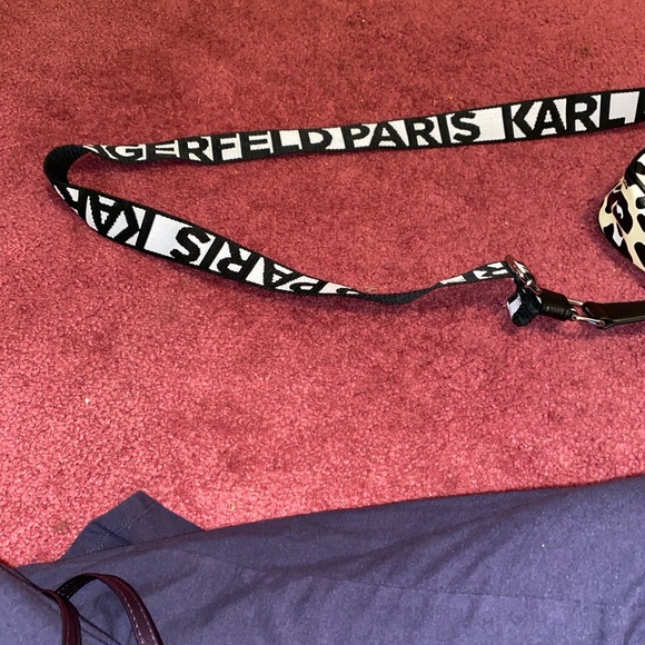 Leopard Print Crossbody Bag like new gently used - Picture 4 of 6